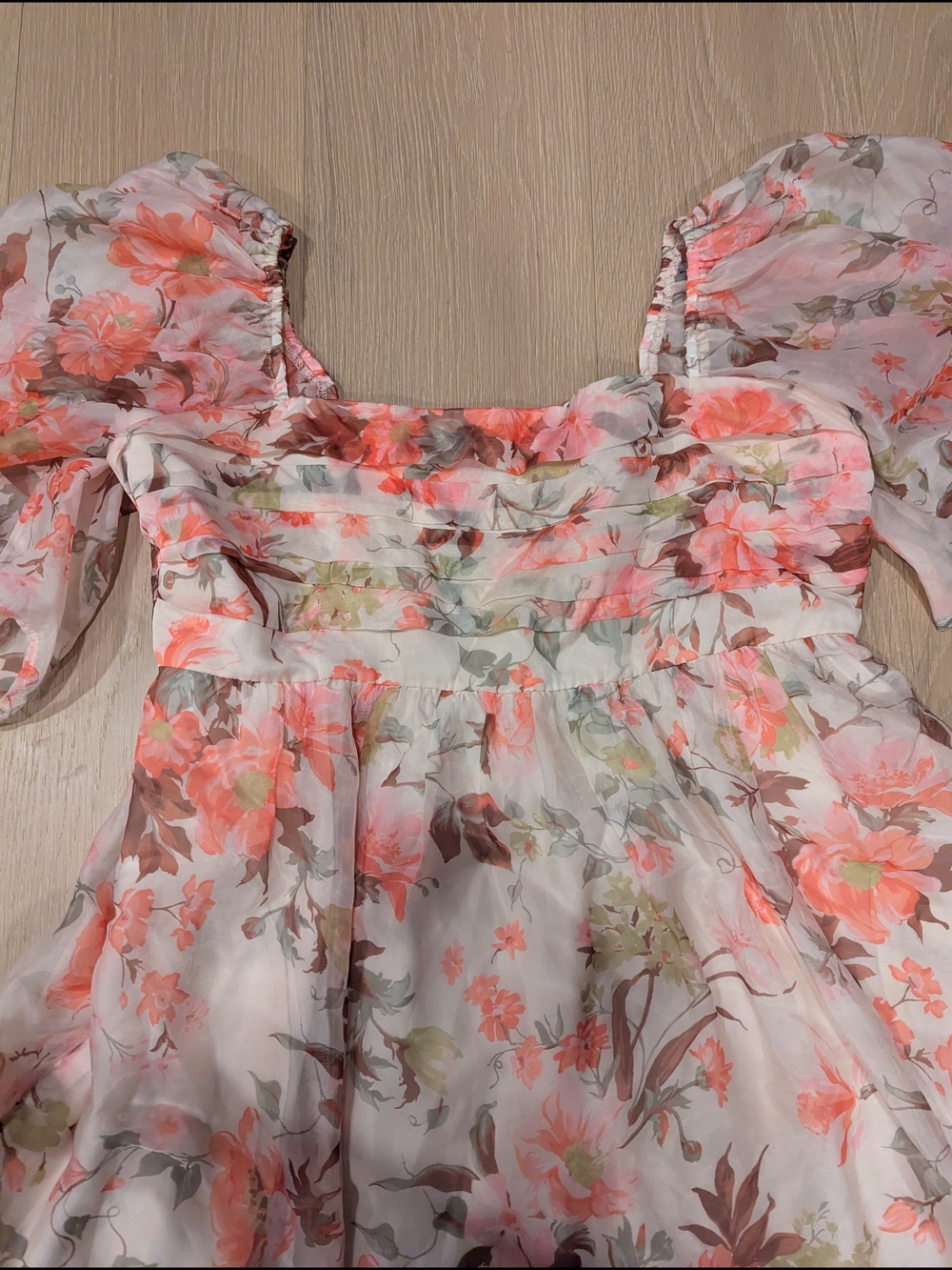 Floral Puff-Sleeve Mini Dress in Cream & Coral - Picture 2 of 7
